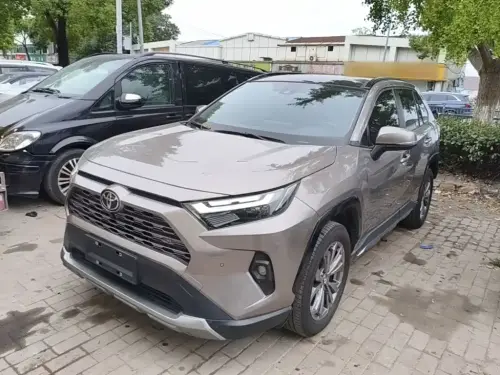 Toyota RAV4, 2024