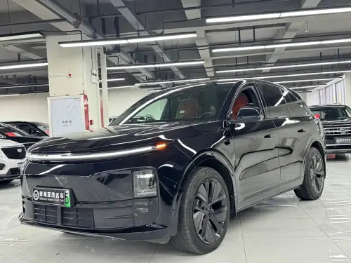 Li Auto L6, 2025