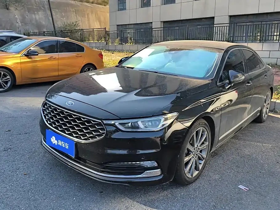Ford Taurus, 2020