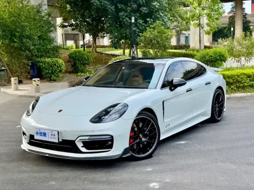 Porsche Panamera, 2021