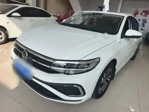 Volkswagen Bora, 2025