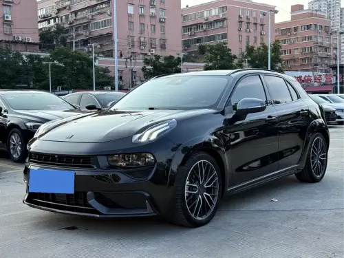 Lynk & Co 02 Hatchback, 2022