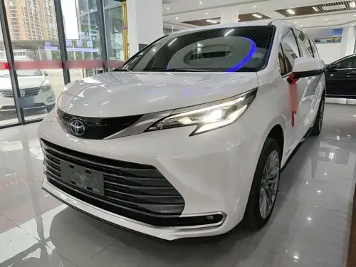 Toyota Sienna, 2022