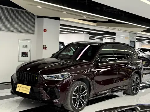BMW X5M, 2022