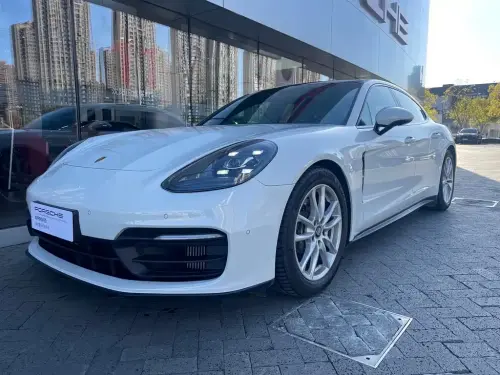 Porsche Panamera, 2021