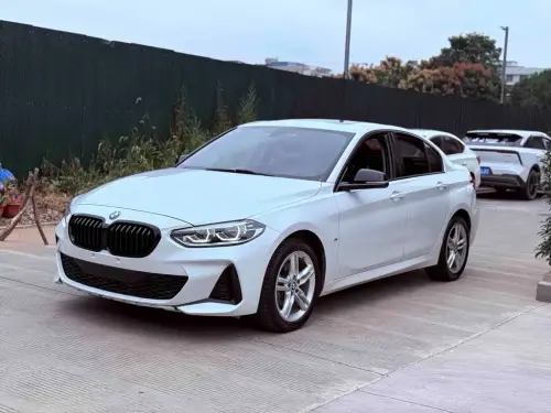 BMW 1-Series, 2021