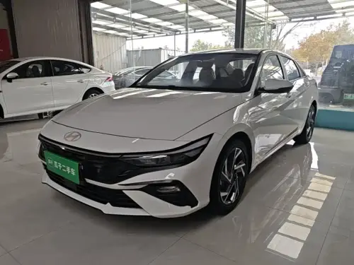 Hyundai Elantra, 2026