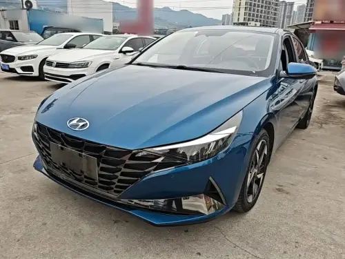 Hyundai Elantra, 2021