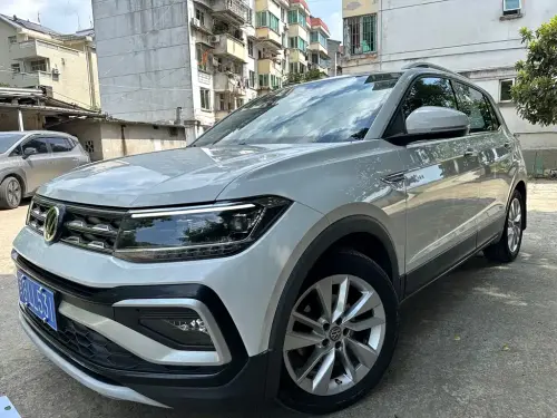 Volkswagen T-Cross, 2020