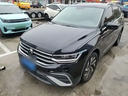 Volkswagen Tiguan, 2022