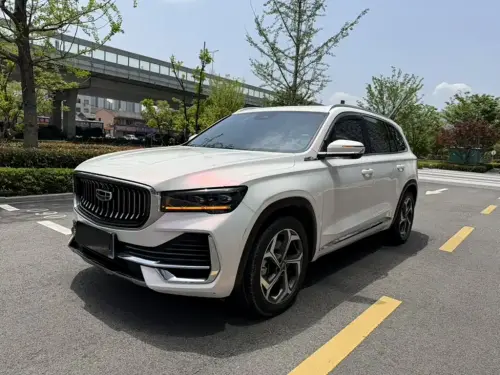 Geely Xingyue L, 2022