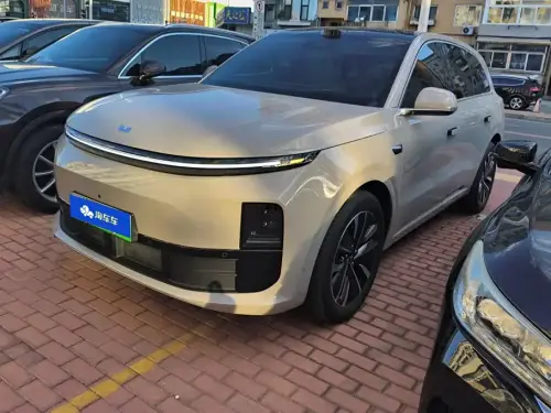 Li Auto L6, 2025