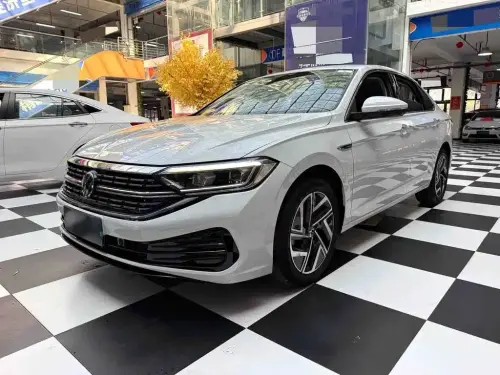 Volkswagen Sagitar, 2022