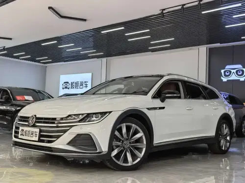 Volkswagen CC, 2022