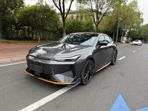 Changan UNI-V, 2025