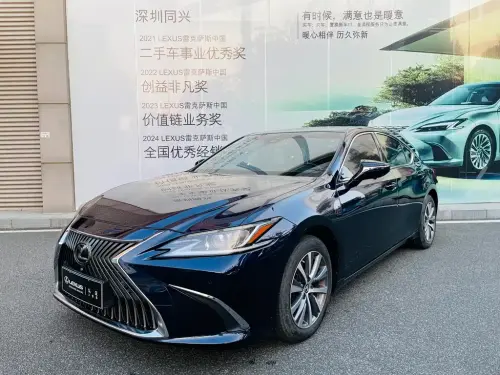 Lexus ES, 2021