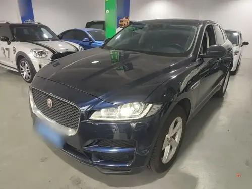 Jaguar F-PACE, 2020