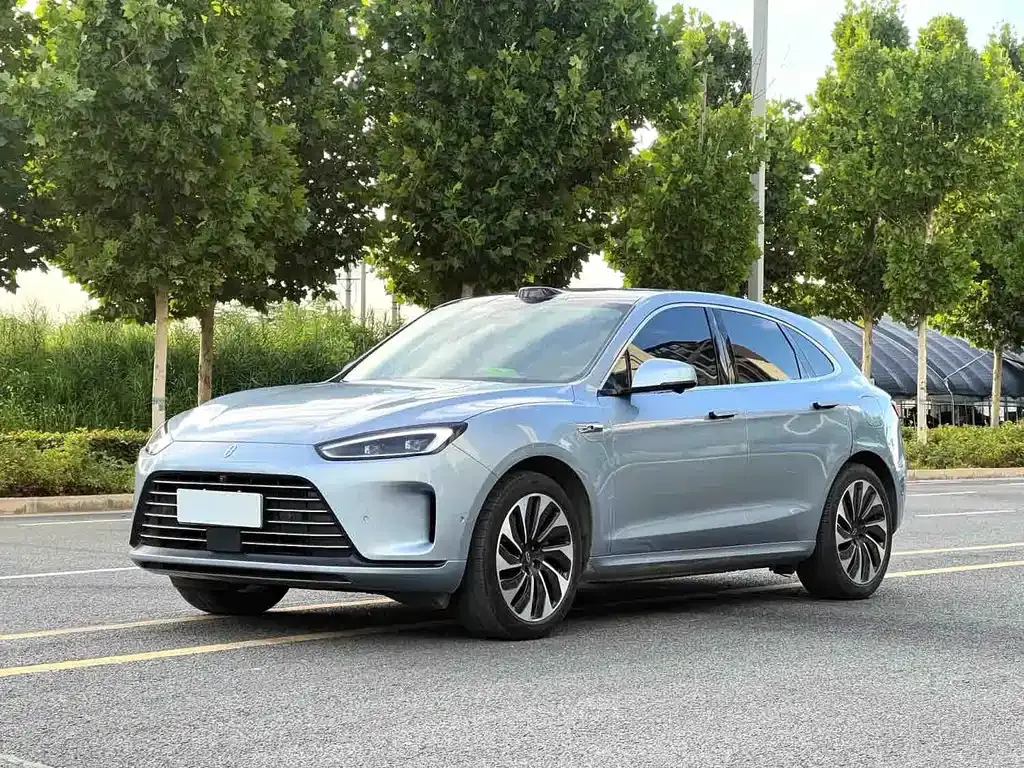 AITO M5, 2023