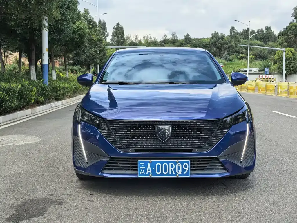 Peugeot 408, 2023