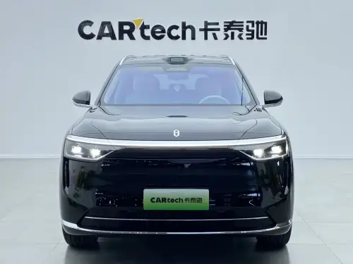 AITO M8, 2025