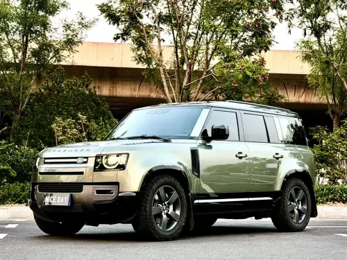 Land Rover Defender, 2026
