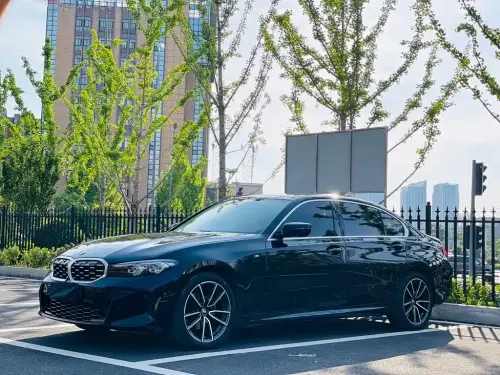 BMW 3-Series, 2023