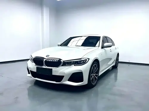 BMW 3-Series, 2021