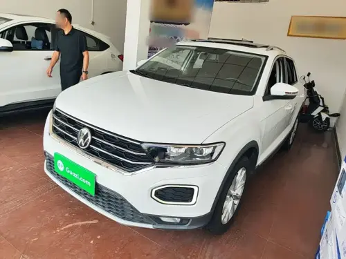 Volkswagen T-Roc, 2022