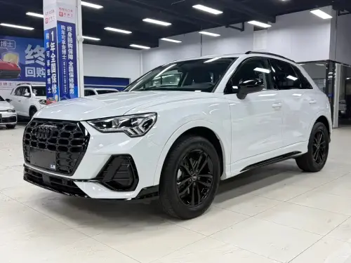 Audi Q3, 2022