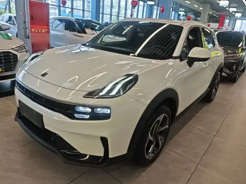 Lynk & Co 06, 2023
