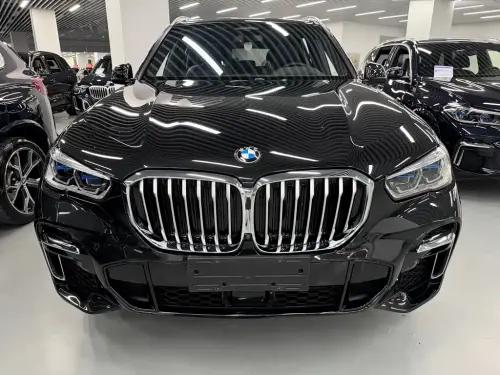 BMW X5, 2023