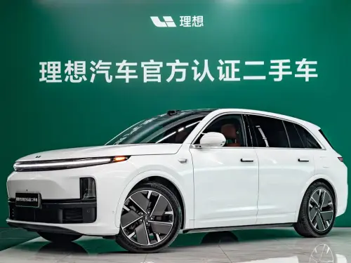 Li Auto L7, 2025