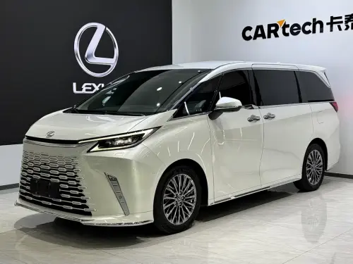 Lexus LM, 2024