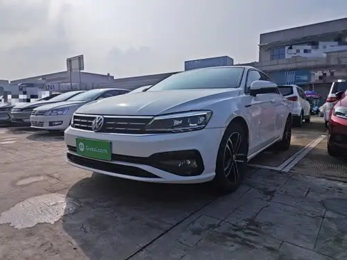 Volkswagen Lamando, 2021