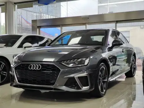 Audi A4, 2023