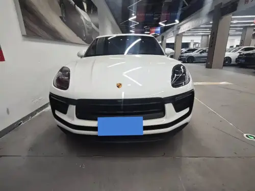 Porsche Macan, 2023