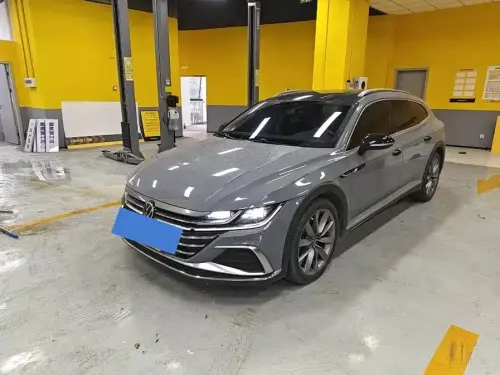 Volkswagen CC, 2023
