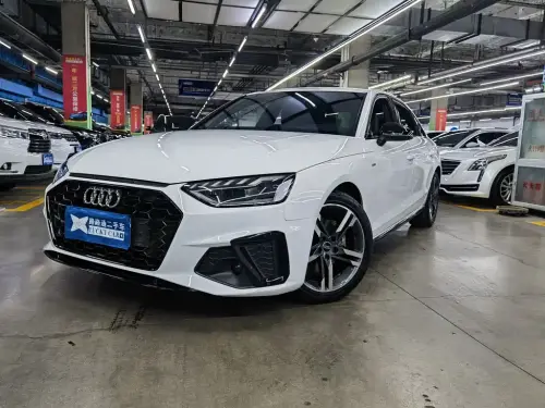 Audi A4, 2023