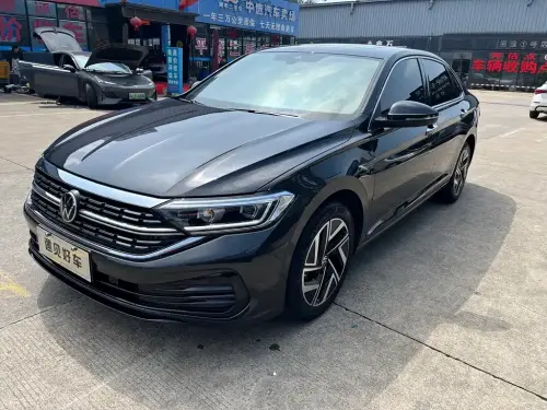 Volkswagen Sagitar, 2025