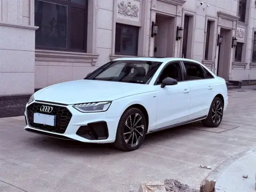 Audi A4, 2023