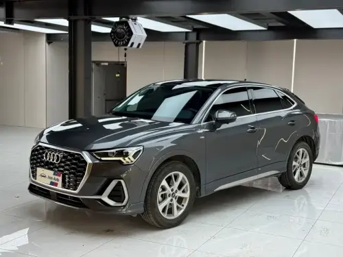 Audi Q3 Sportback, 2022