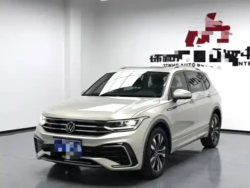 Volkswagen Tiguan, 2022