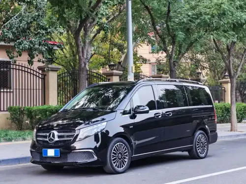 Mercedes-Benz V-Class, 2023