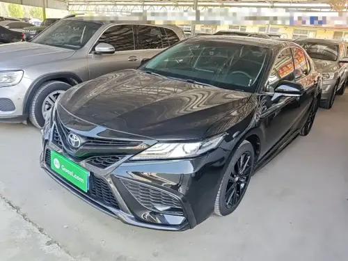 Toyota Camry, 2023