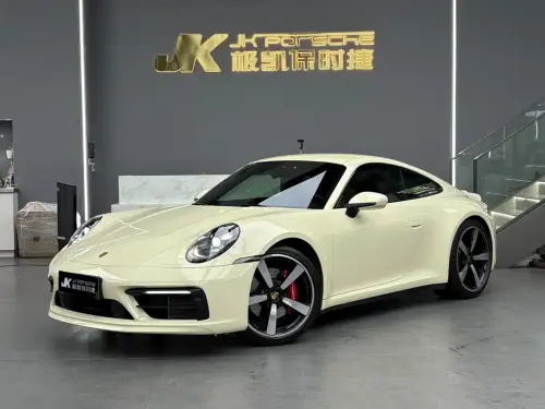 Porsche 911, 2021
