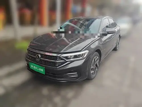 Volkswagen Sagitar, 2022
