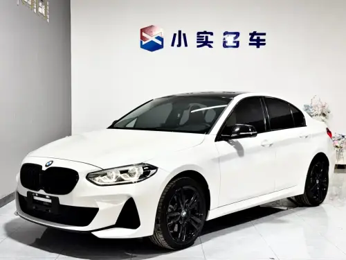 BMW 1-Series, 2022