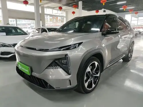 Geely L7, 2023