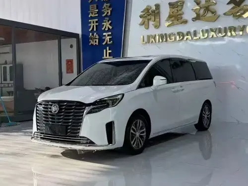 Buick GL8, 2022