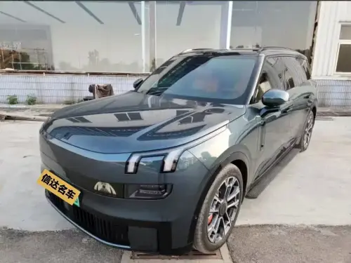 Lynk & Co 900, 2025